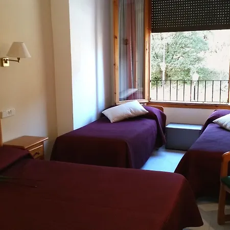 Restaurante Turmo 3* لابويردا