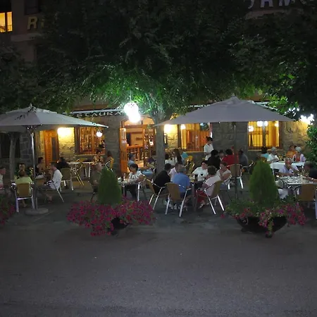 호텔 Restaurante Turmo